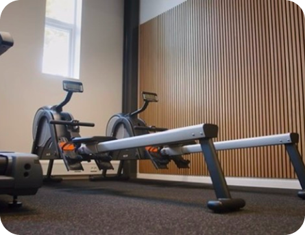 Skansens fitnesscenter med nye moderne maskiner